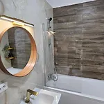 The Oak 아파트 부쿠레슈티